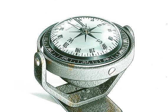 1953년 출시된 Suunto K-12 해양 나침반